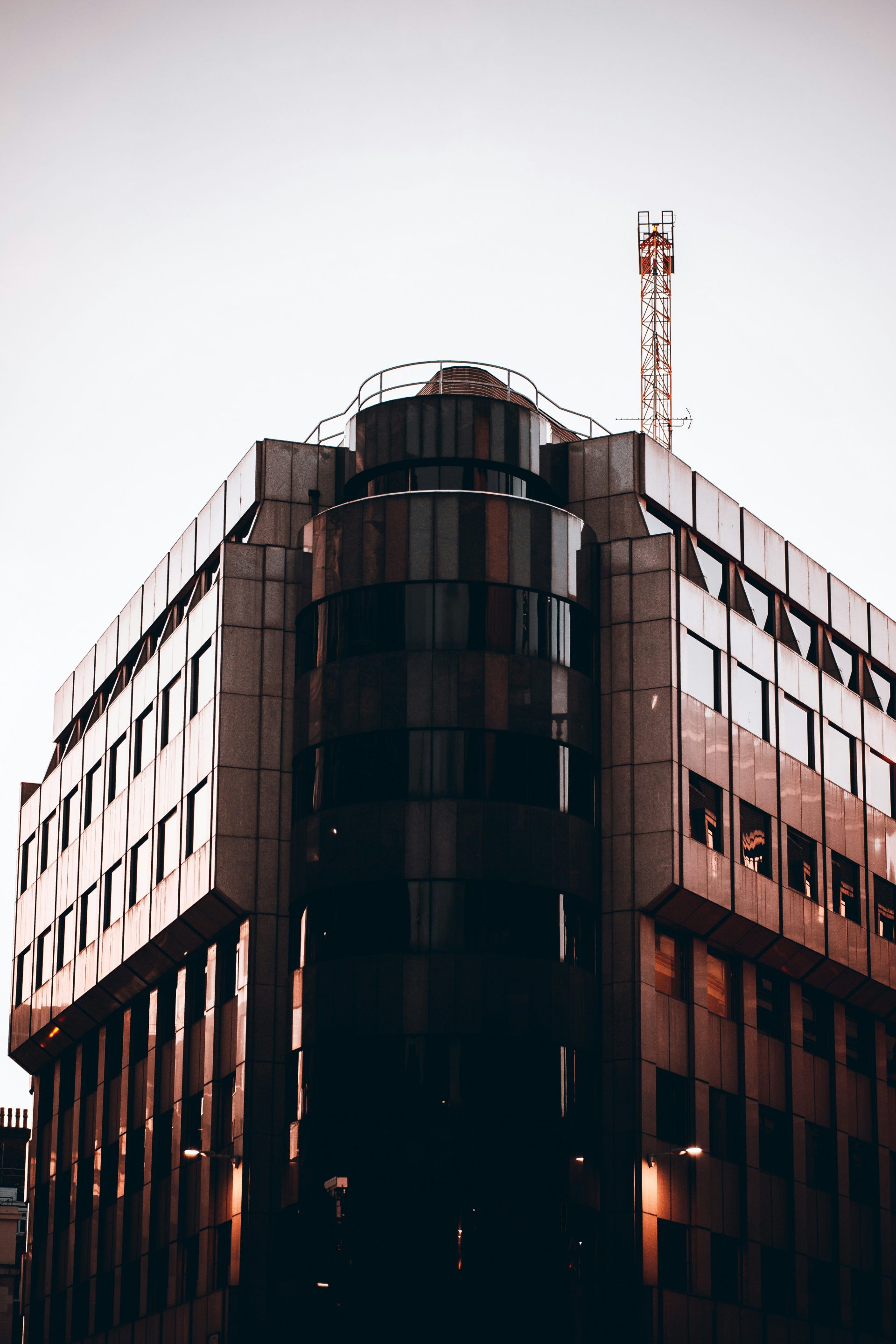 a tall tower with a circular top